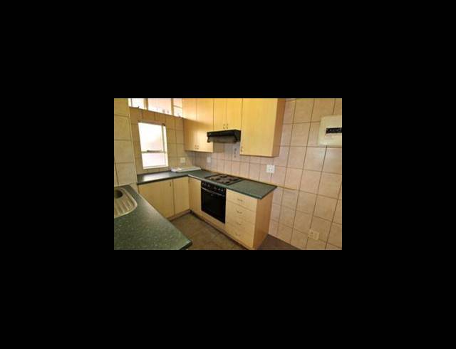 2 BEDROOM APARTMENT FOR SALE IN MARLANDS